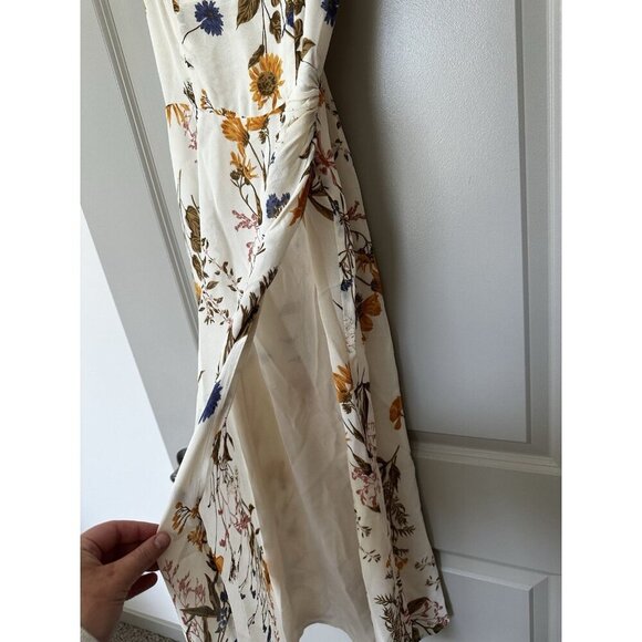 Reformation Kourtney Dress in Frolic Size 0 Midi Cream Floral High Slit Feminine - Picture 4 of 11